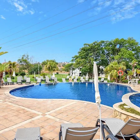 Apartament #121 Aconchegante T1 Em By Holidays